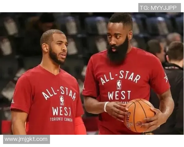 足球巨星亲临NBA赛场探访 球场交流与跨界对话点燃激情